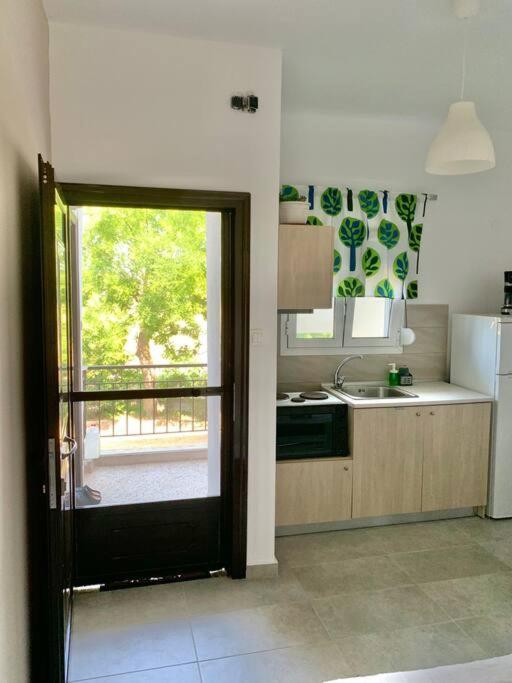 Lovely By The Sea 2 ….. Apartment Epanomi